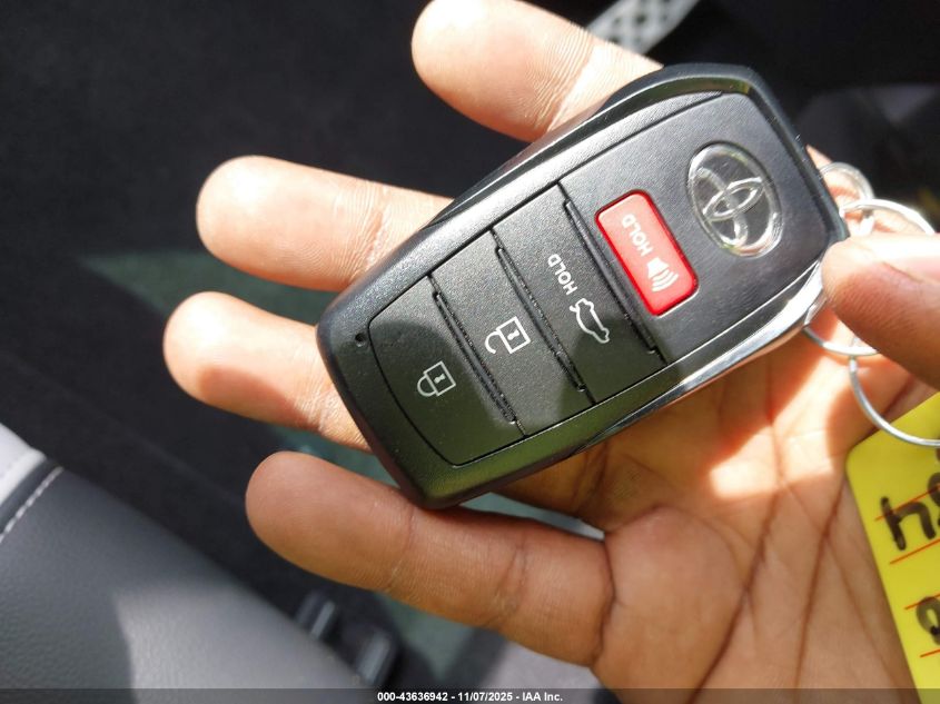 2026 TOYOTA CAMRY SE 4T1DAACK1TU658355