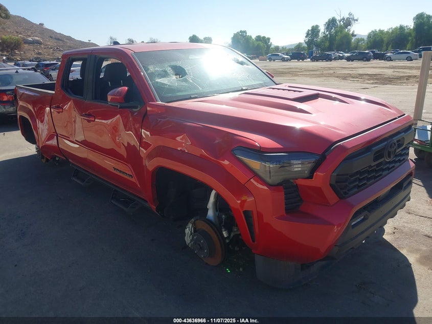 TOYOTA TACOMA TRD SPORT 4WD