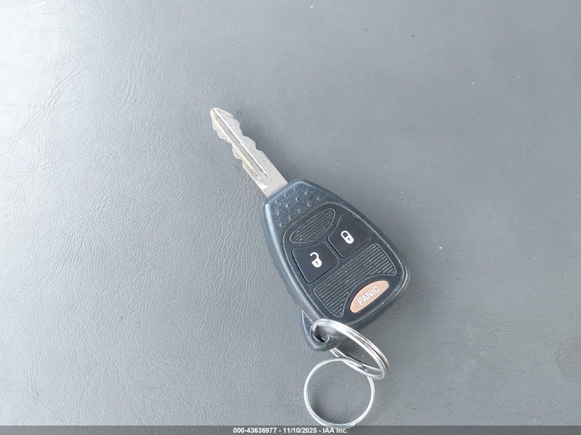 2007 Dodge Ram 1500 Slt VIN: 1D7HA18267S185333 Lot: 43636977