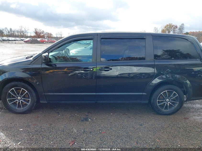 2018 Dodge Grand Caravan Sxt VIN: 2C4RDGCG6JR160453 Lot: 43636980