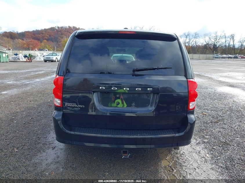 2018 Dodge Grand Caravan Sxt VIN: 2C4RDGCG6JR160453 Lot: 43636980