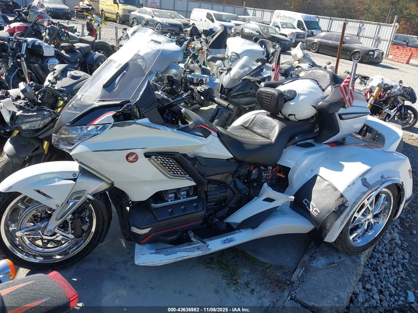2024 Honda Gl1800 D VIN: JH2SC7970RK600065 Lot: 43636982