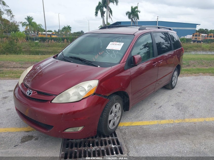 5TDZK22C97S008660 2007 TOYOTA SIENNA photo no. 2