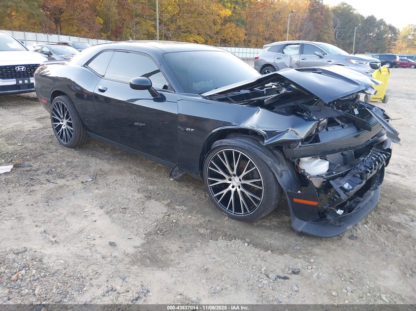 DODGE CHALLENGER GT AWD