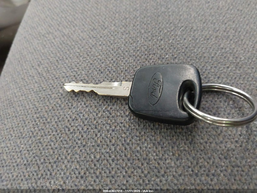 1998 Ford Taurus Se VIN: 1FAFP58S4WG218117 Lot: 43637018