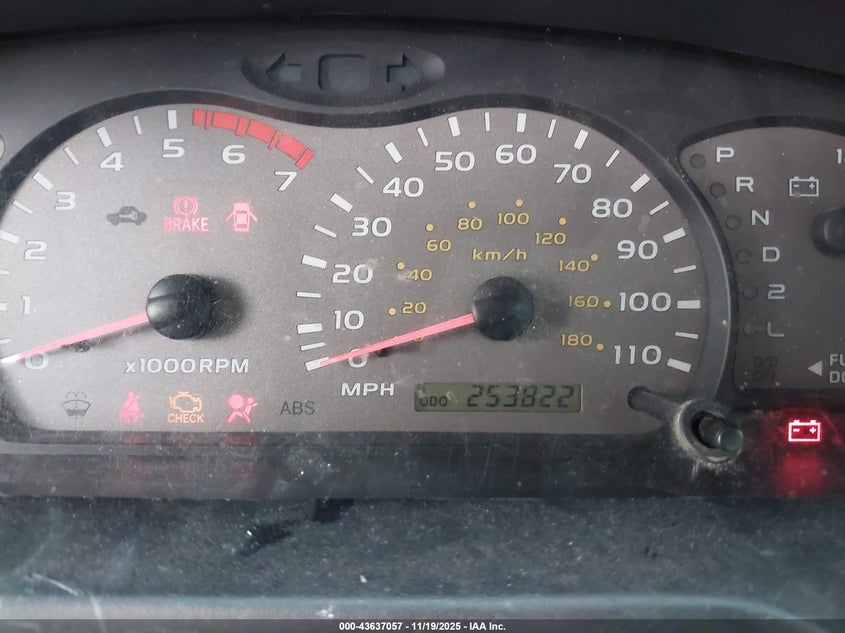 2004 Toyota Sequoia Limited V8 VIN: 5TDZT38A94S205980 Lot: 43637057