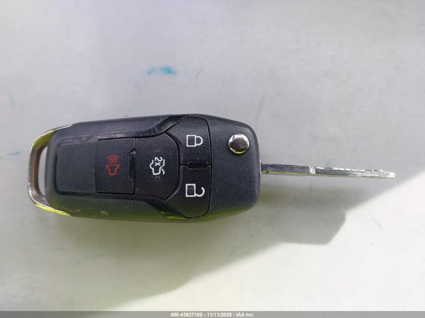 2013 Ford Fusion Hybrid Se VIN: 3FA6P0LU0DR205835 Lot: 43637100