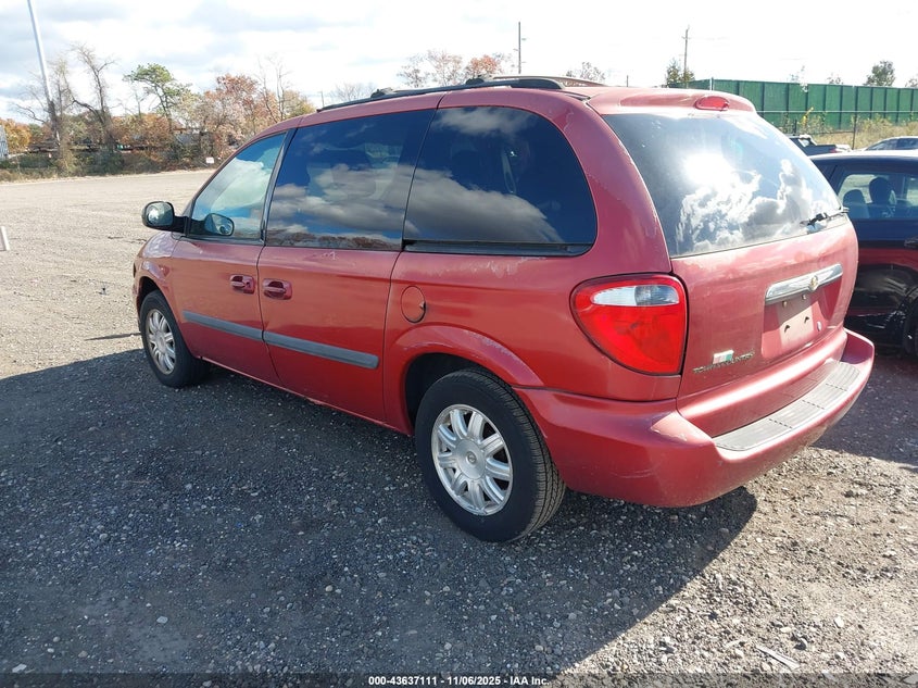 2006 Chrysler Town & Country