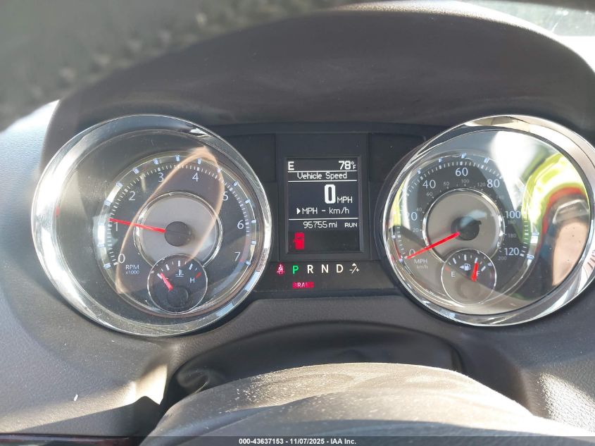 2016 Chrysler Town & Country Touring VIN: 2C4RC1BG9GR300392 Lot: 43637153