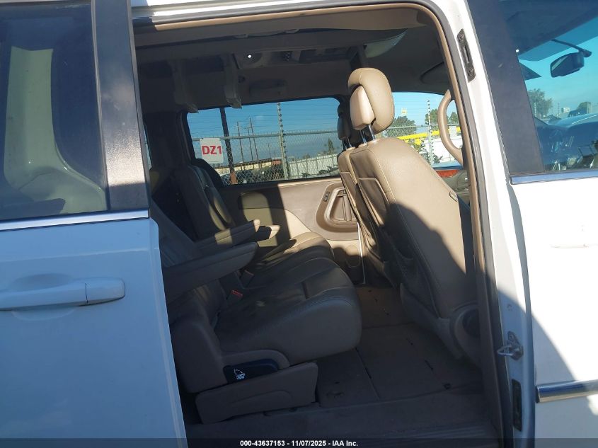 2016 Chrysler Town & Country Touring VIN: 2C4RC1BG9GR300392 Lot: 43637153