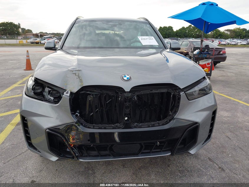 5UX23EU04T9227133 2026 BMW X5 photo no. 6