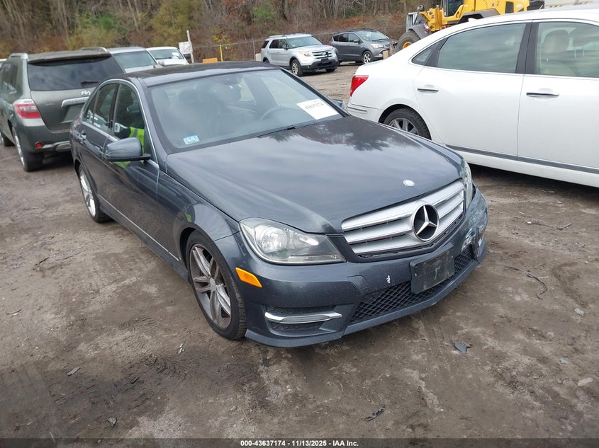 2014 MERCEDES-BENZ C 300 SPORT 4MATIC - WDDGF8AB6ER324333
