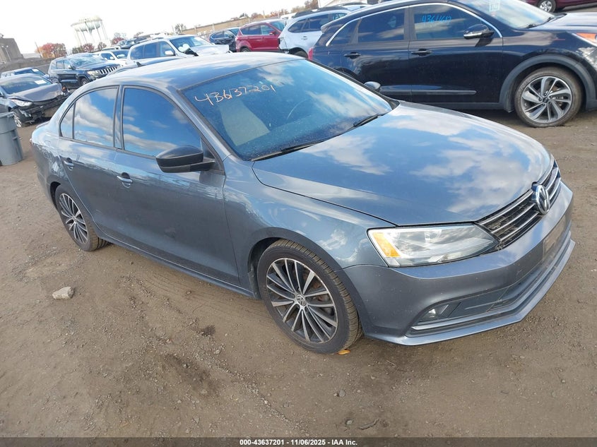 2016 VOLKSWAGEN JETTA 1.8T SPORT - 3VWD17AJXGM392746