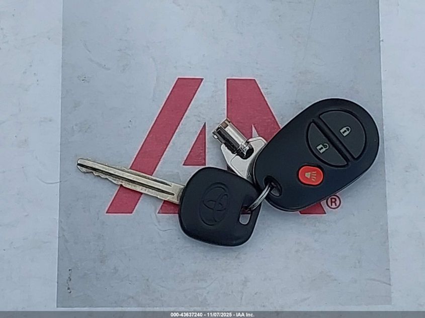 2005 Toyota Tacoma Prerunner V6 VIN: 5TEJU62N55Z012687 Lot: 43637240