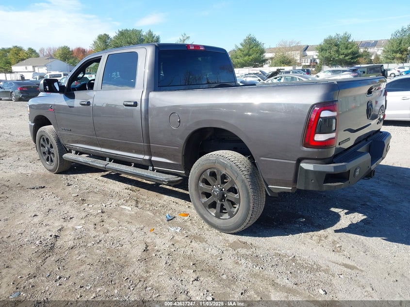 3C6UR5DL3NG263621 2022 RAM 2500 photo no. 3
