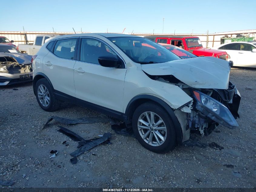 NISSAN ROGUE SPORT S