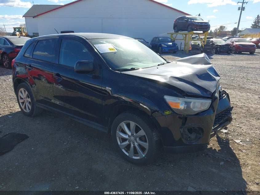 MITSUBISHI OUTLANDER SPORT ES