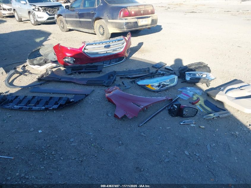 2018 Ford Escape Titanium VIN: 1FMCU0J92JUD03835 Lot: 43637457