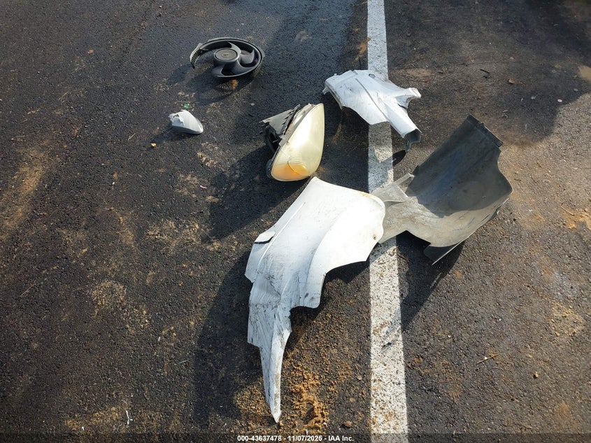 2002 Ford Taurus Lx VIN: 1FAFP52252A235322 Lot: 43637478