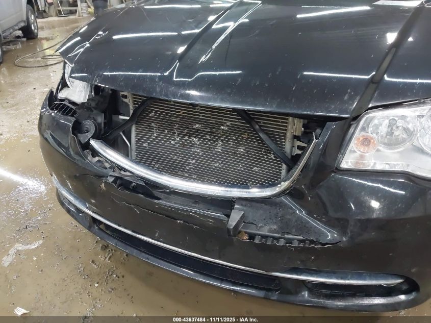 2015 Chrysler Town & Country Touring VIN: 2C4RC1BG2FR553102 Lot: 43637484