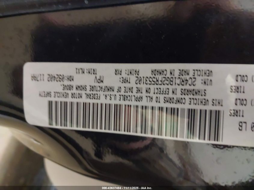 2015 Chrysler Town & Country Touring VIN: 2C4RC1BG2FR553102 Lot: 43637484