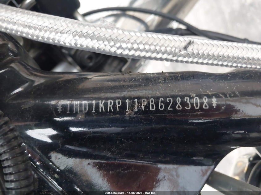 2023 HARLEY-DAVIDSON FLHXS - 1HD1KRP11PB628308