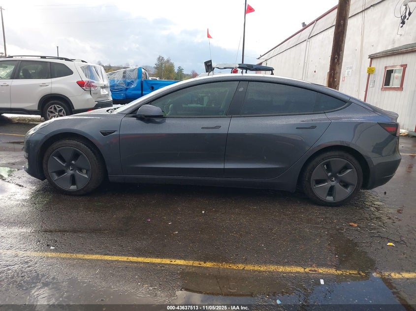 2022 Tesla Model 3 Long Range Dual Motor All-Wheel Drive VIN: 5YJ3E1EBXNF356978 Lot: 43637513