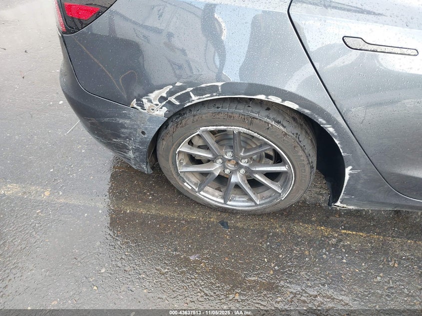 2022 Tesla Model 3 Long Range Dual Motor All-Wheel Drive VIN: 5YJ3E1EBXNF356978 Lot: 43637513