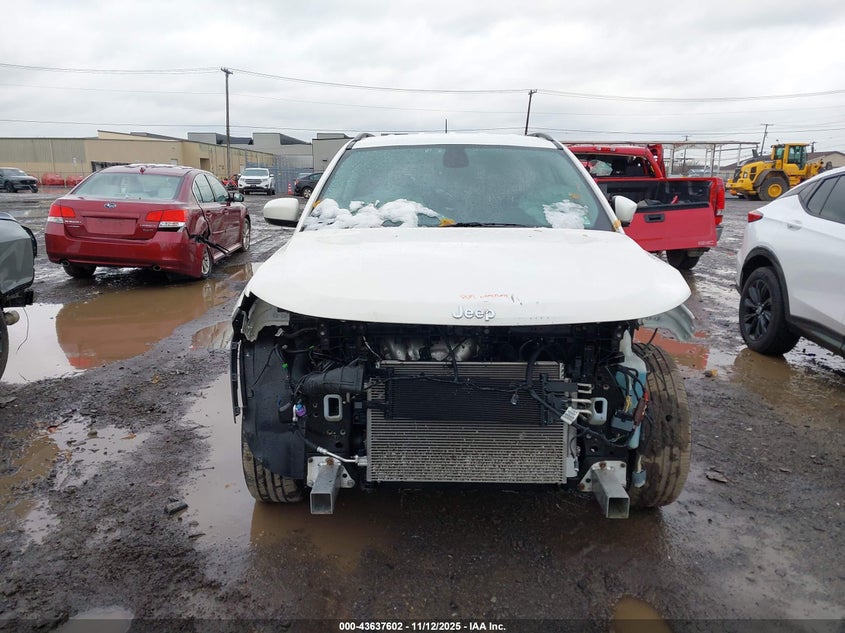 2018 JEEP COMPASS LATITUDE 4X4 3C4NJDBB0JT252943