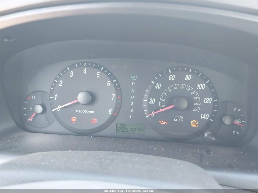 2005 Hyundai Elantra Gls/Gt VIN: KMHDN46D25U194224 Lot: 43637608