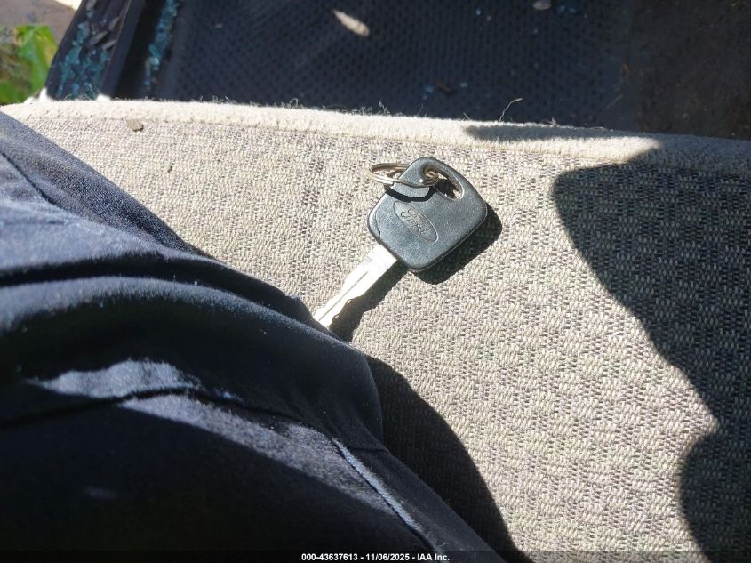 1999 Ford Ranger Xl/Xlt VIN: 1FTYR10V1XTA71243 Lot: 43637613