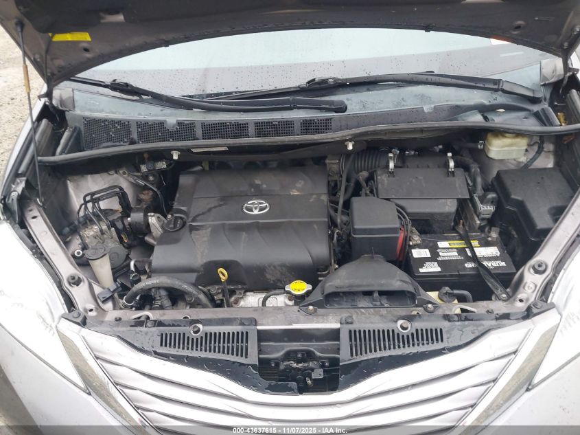 2015 Toyota Sienna Xle 8 Passenger VIN: 5TDYK3DC0FS532499 Lot: 43637615
