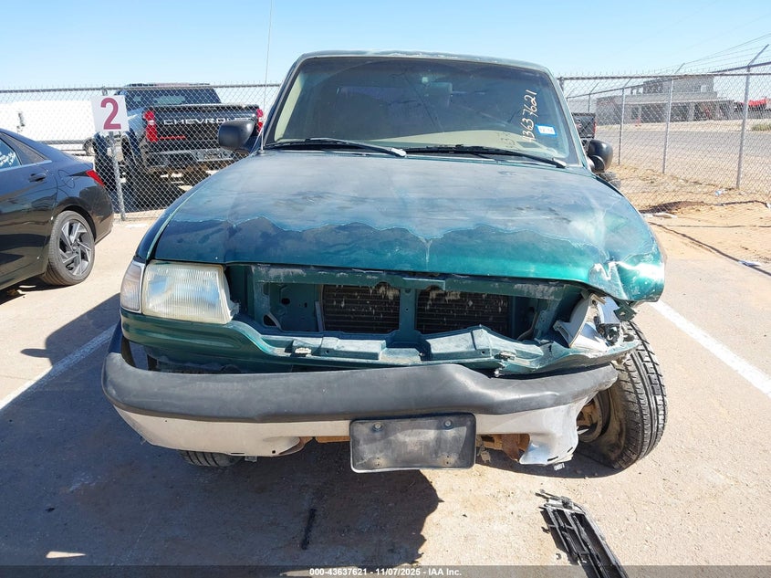 1999 Mazda B3000 Se/Tl VIN: 4F4YR16V1XTM19881 Lot: 43637621