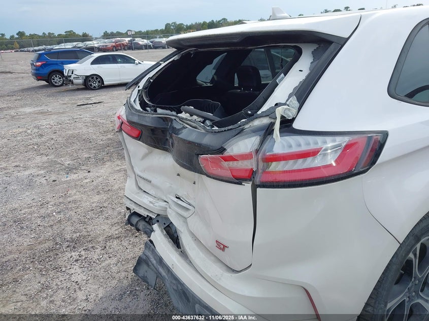 2019 FORD EDGE ST 2FMPK4AP3KBB66862
