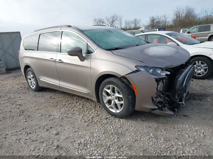 CHRYSLER PACIFICA TOURING-L