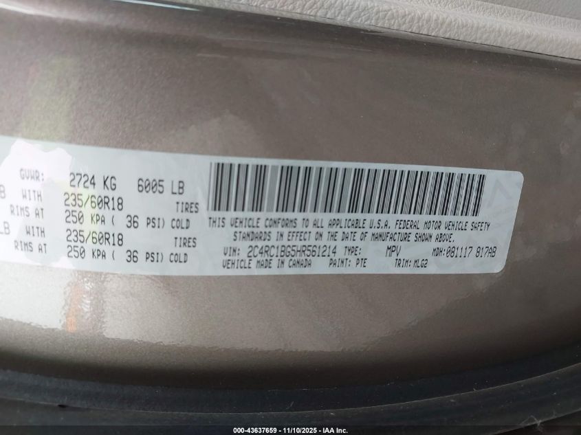 2017 Chrysler Pacifica Touring-L VIN: 2C4RC1BG5HR561214 Lot: 43637659