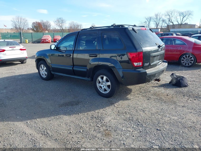 1J8GR48K28C226769 2008 JEEP GRAND CHEROKEE photo no. 3
