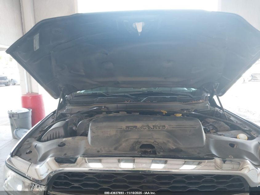 2019 Ram 3500 Tradesman 4X4 8' Box VIN: 3C63RRGL9KG674998 Lot: 43637693