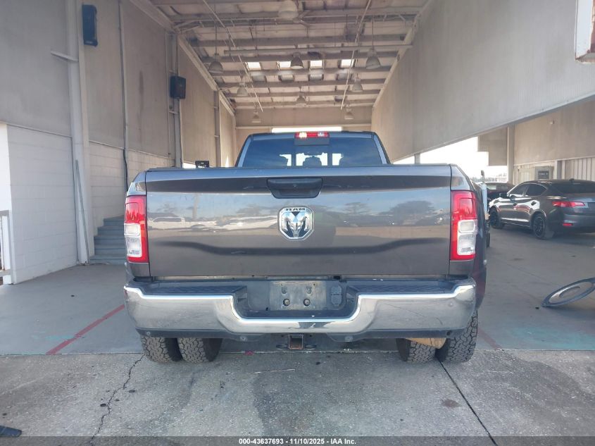 2019 Ram 3500 Tradesman 4X4 8' Box VIN: 3C63RRGL9KG674998 Lot: 43637693