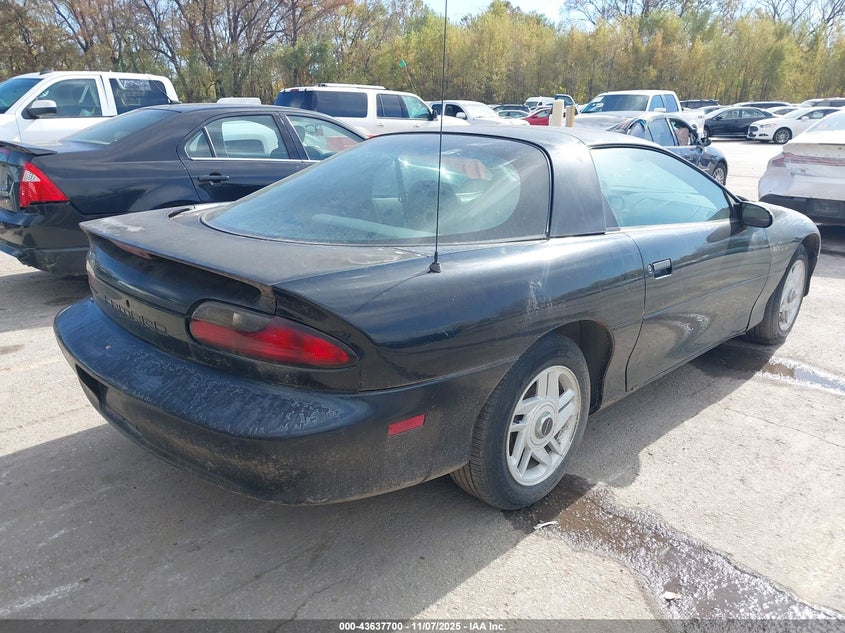 2G1FP22K1T2166622 1996 CHEVROLET CAMARO photo no. 4