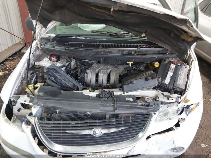 2000 Chrysler Town & Country Limited VIN: 1C4GP64L5YB674792 Lot: 43637717