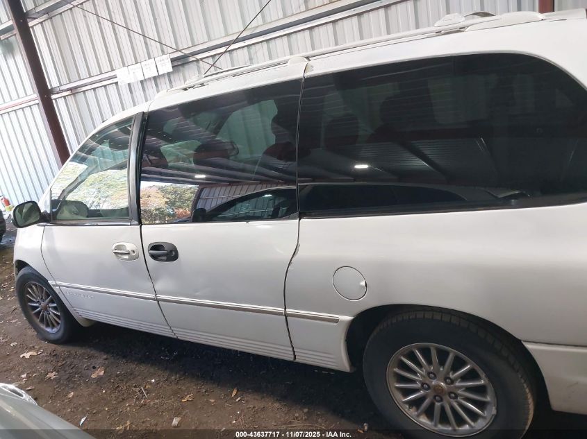 2000 Chrysler Town & Country Limited VIN: 1C4GP64L5YB674792 Lot: 43637717