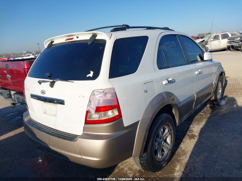 KNDJD733345321594 2004 KIA SORENTO photo no. 4