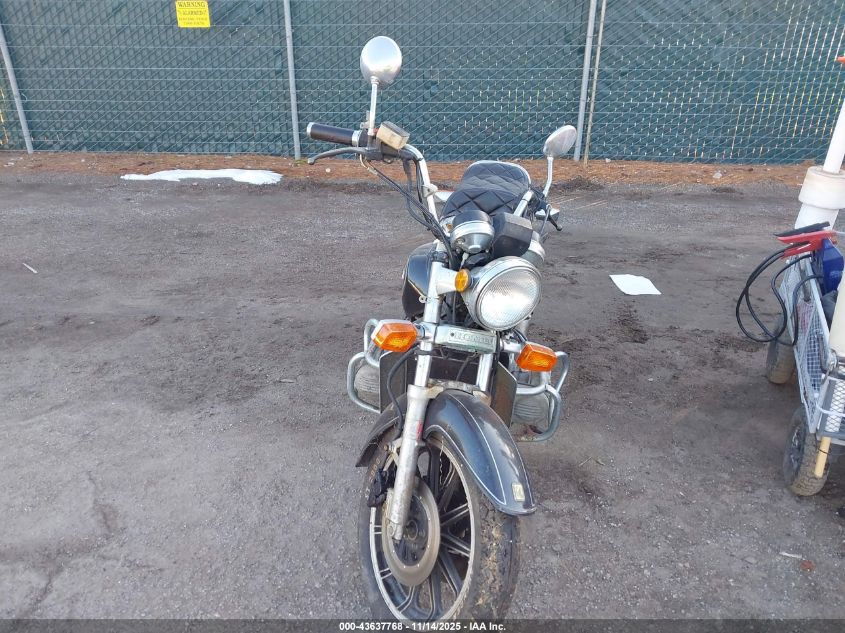 1HFSC0201DA301573 1983 HONDA GL photo no. 5