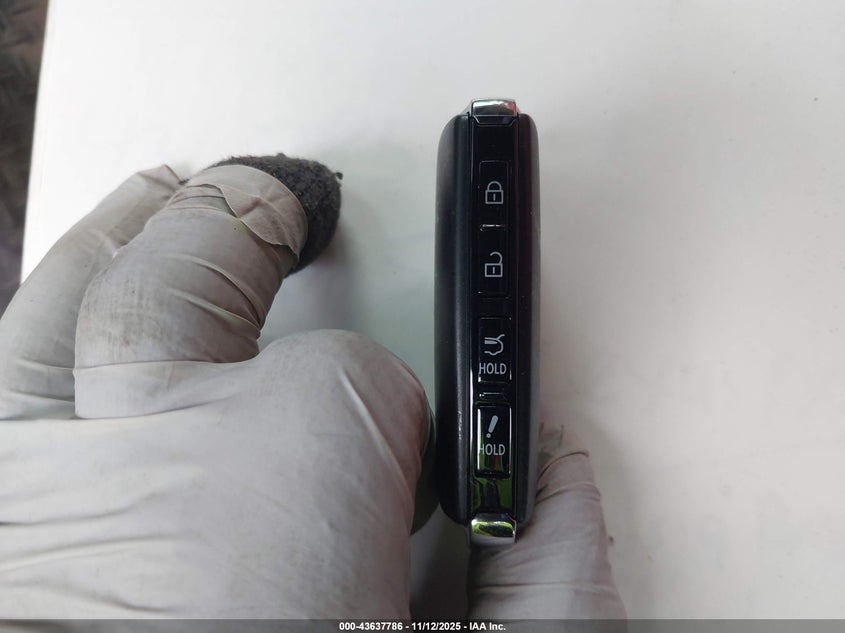 2025 Mazda Cx-50 2.5 S Premium Package VIN: 7MMVABDM5SN359796 Lot: 43637786