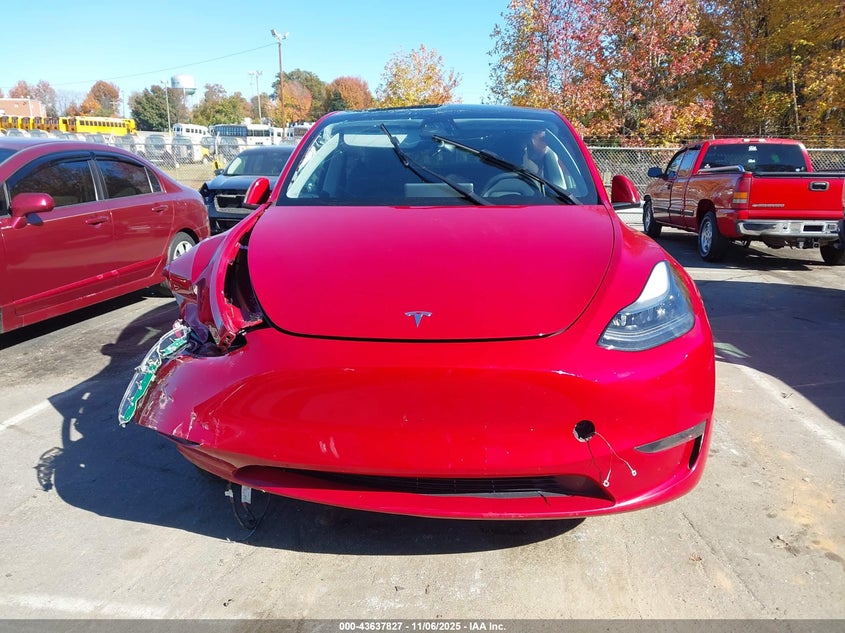 2023 Tesla Model Y Awd/Long Range Dual Motor All-Wheel Drive VIN: 7SAYGDEE0PA165391 Lot: 43637827