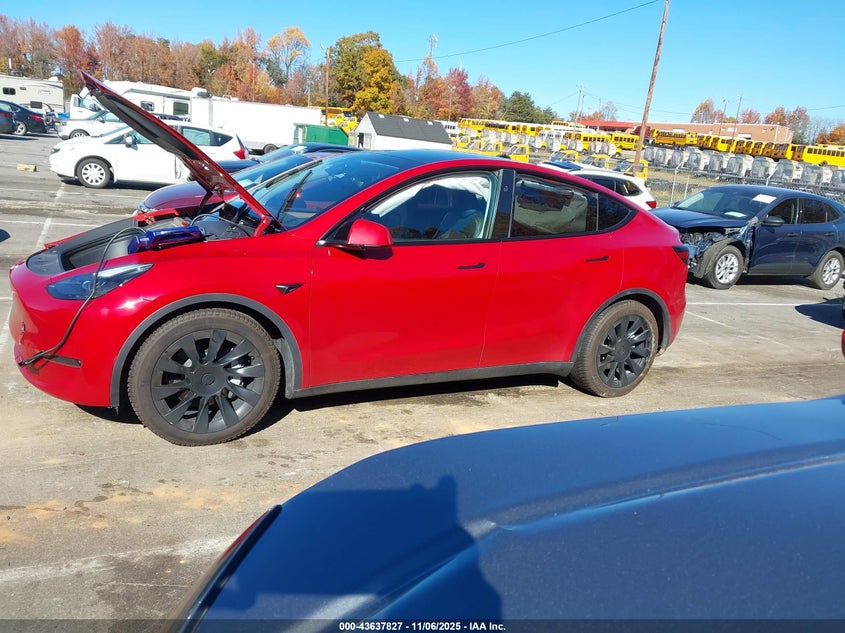 2023 Tesla Model Y Awd/Long Range Dual Motor All-Wheel Drive VIN: 7SAYGDEE0PA165391 Lot: 43637827
