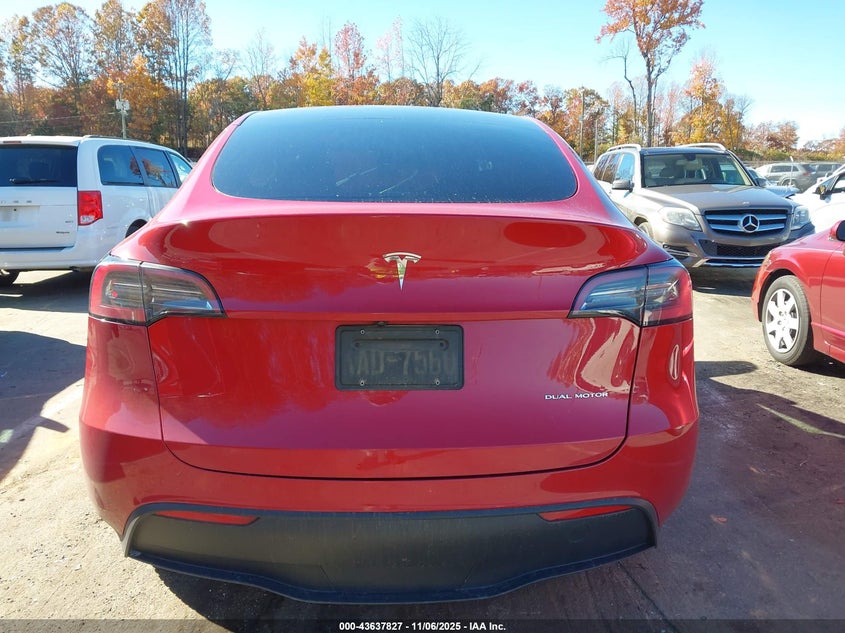 2023 Tesla Model Y Awd/Long Range Dual Motor All-Wheel Drive VIN: 7SAYGDEE0PA165391 Lot: 43637827