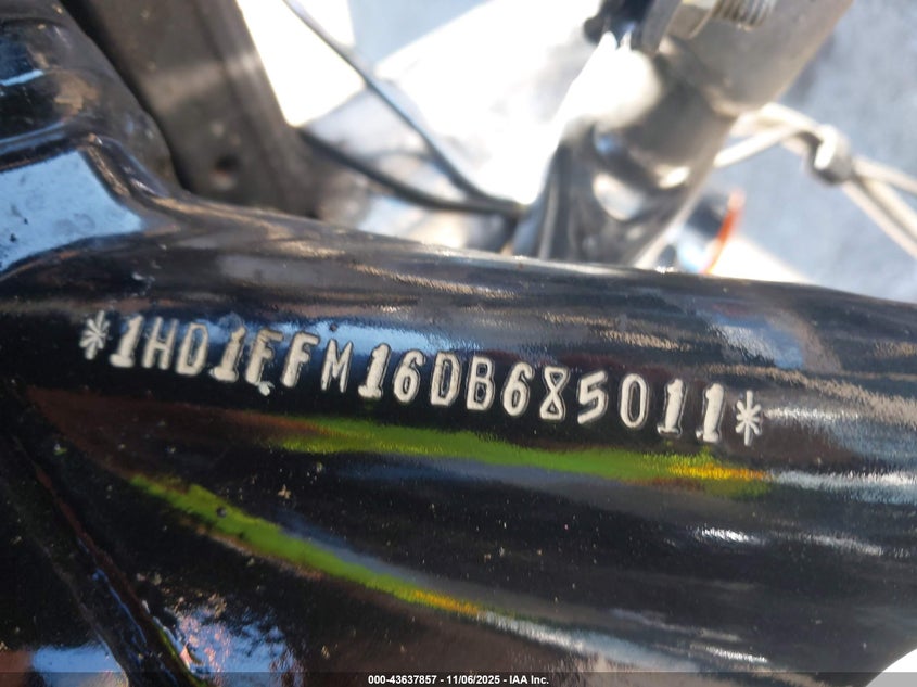 2013 Harley-Davidson Flhtc Electra Glide Classic VIN: 1HD1FFM16DB685011 Lot: 43637857