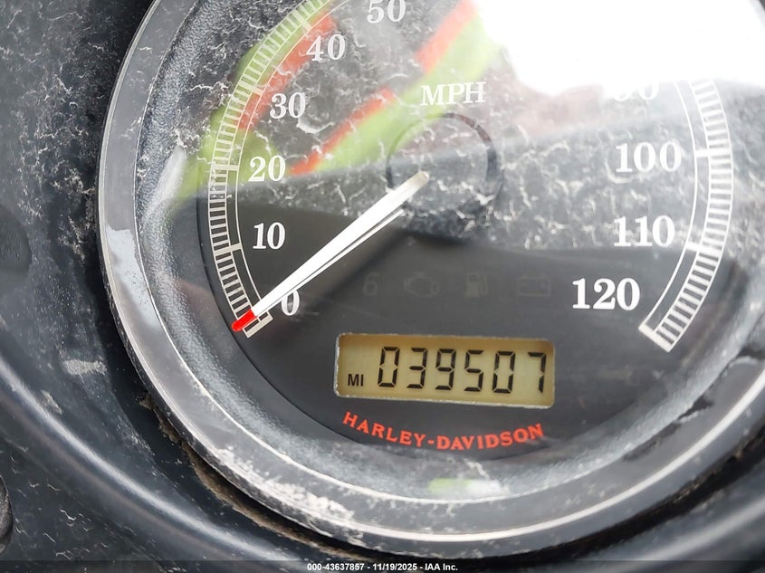 2013 Harley-Davidson Flhtc Electra Glide Classic VIN: 1HD1FFM16DB685011 Lot: 43637857